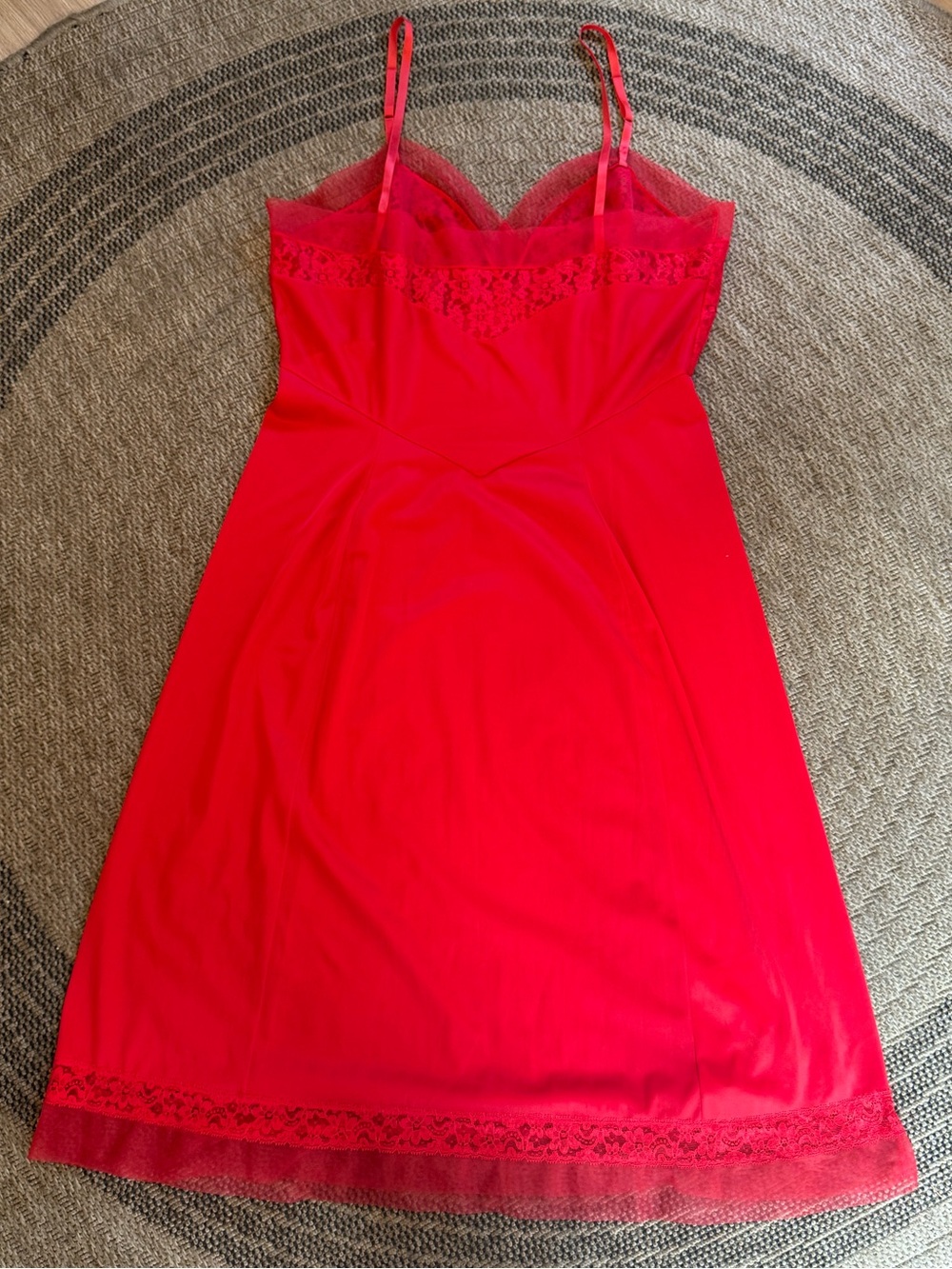 Vtg Van Raalte Red Opaquelon Nylon Full Slip 7908A Lace Size 40 PinUp 1950s - Picture 7 of 16